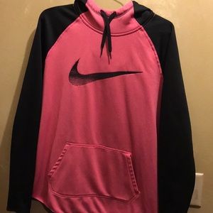 Women’s Nike Sweatshirt